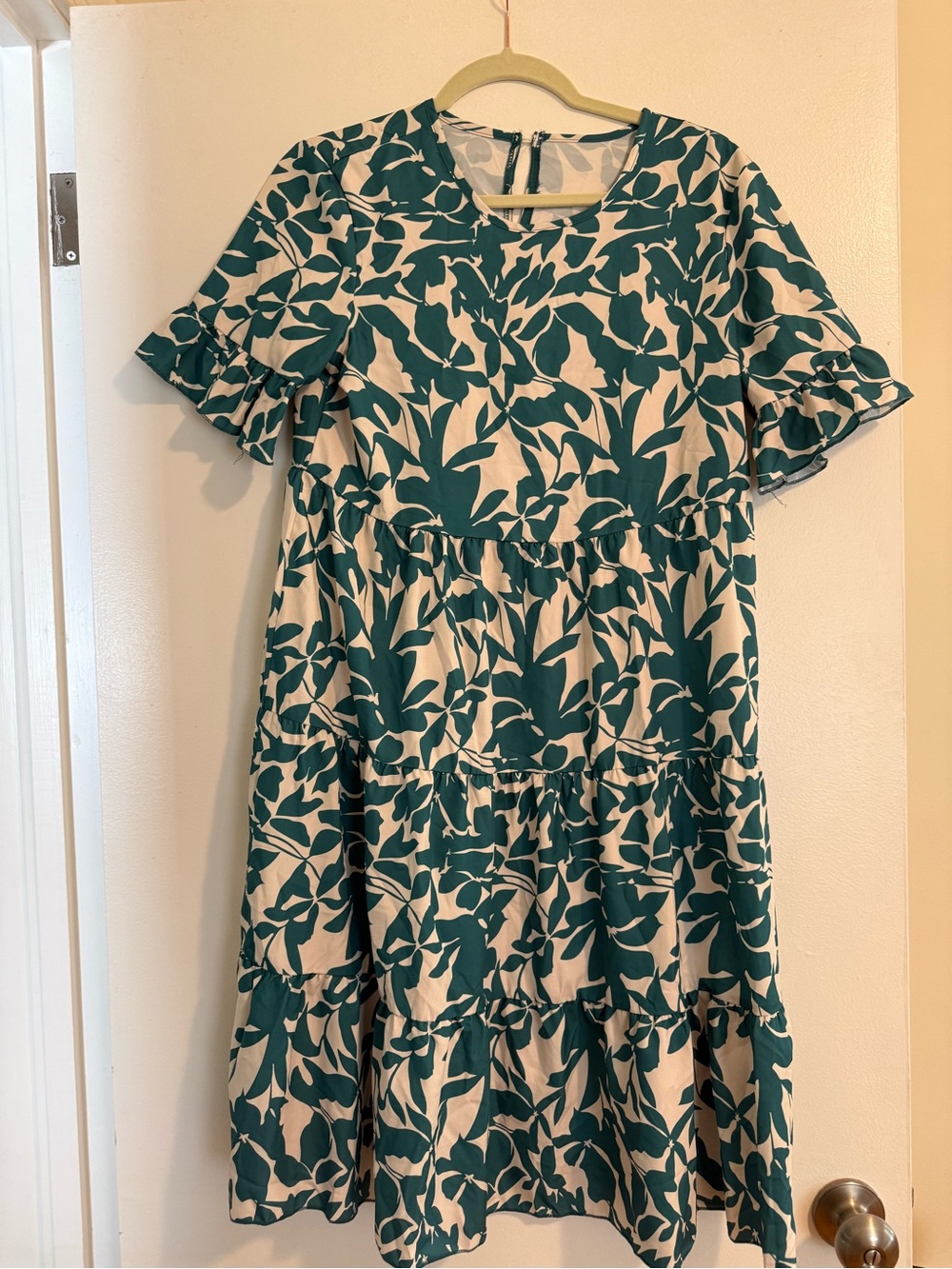 Teal Leaf Print Tiered Women's Dress